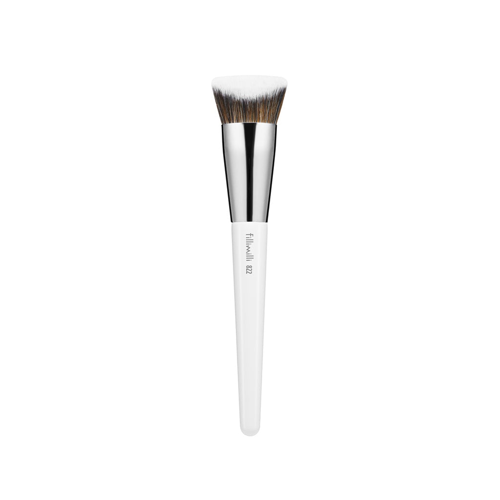 FILLIMILLI V Cut Foundation Brush (822)